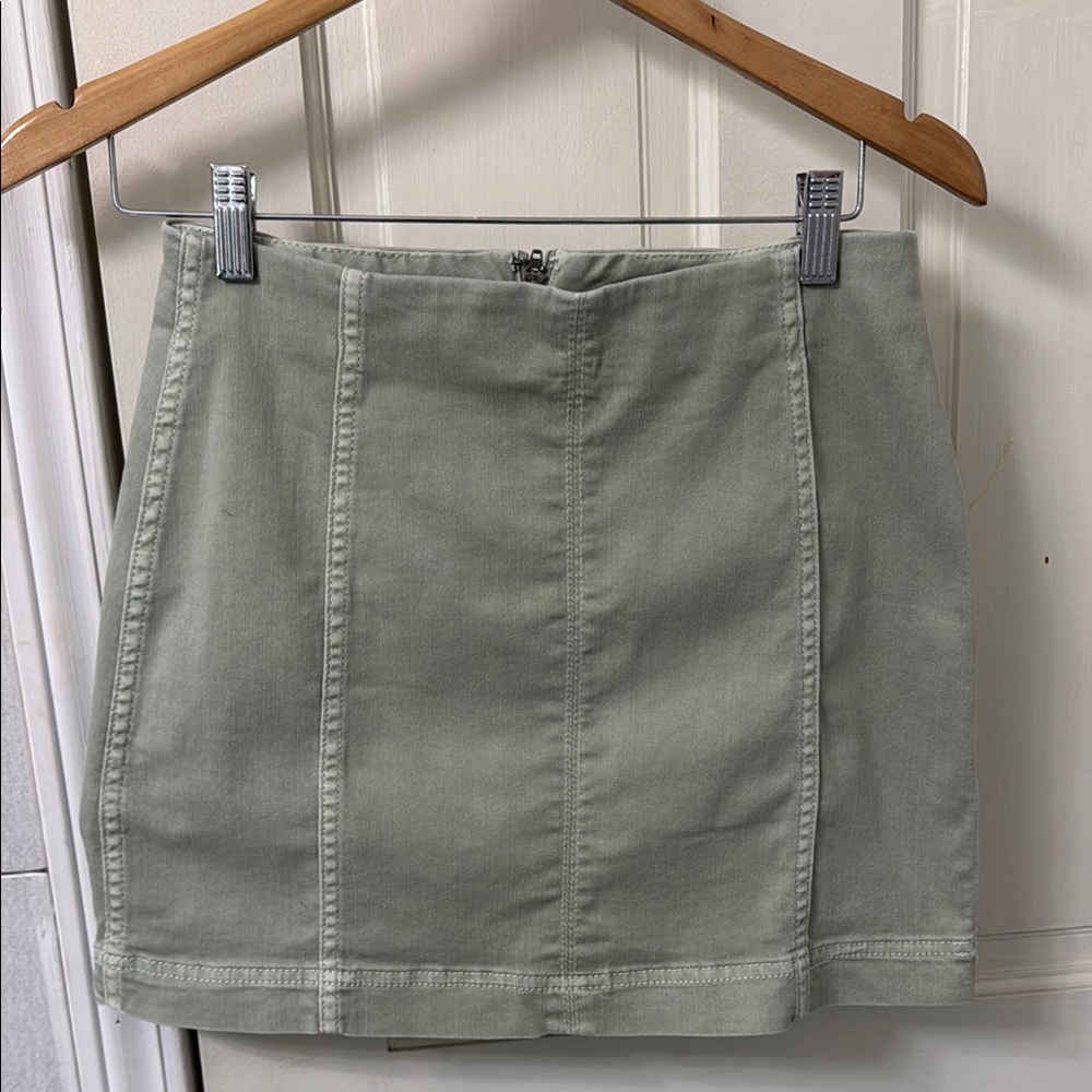 Sage Green Short Skirt, size 6